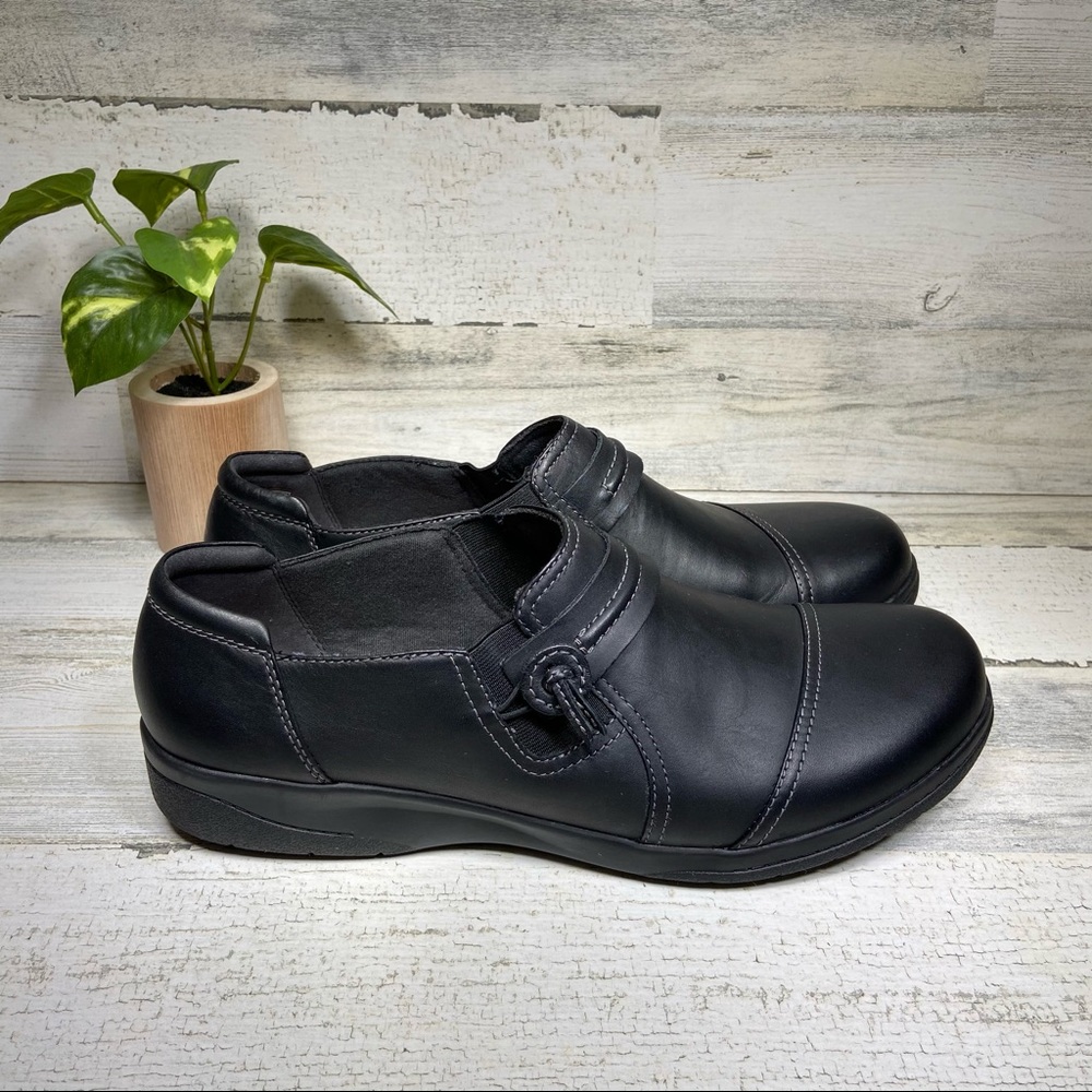 Clarks Collection Black Leather Slip On Shoes - Picture 1 of 7